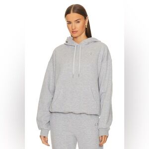 Alo Accolade Hoodie in Grey